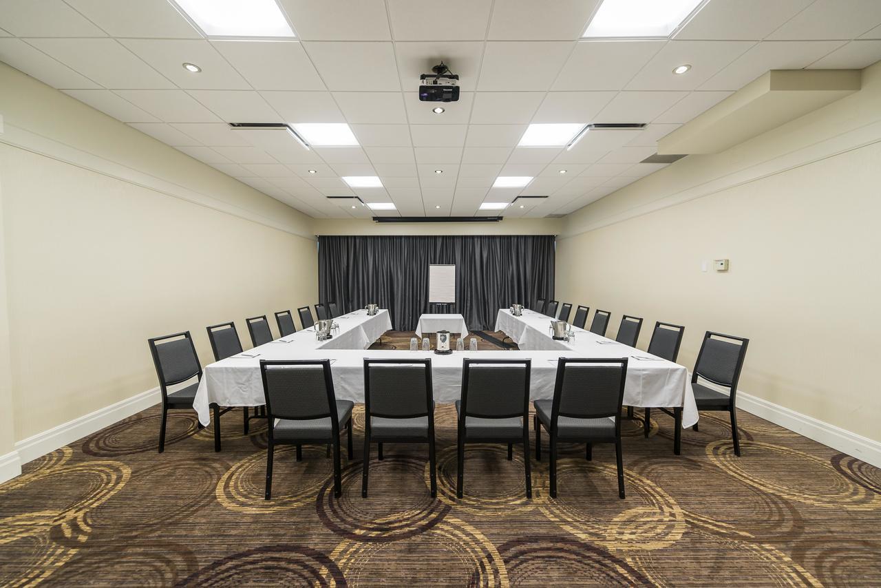 Hotel & Suites Le Dauphin Drummondville Exteriör bild